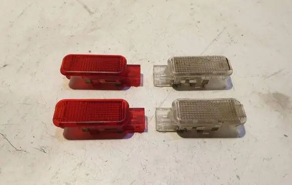 Audi A6 S6 C5 4B Other interior light 4B0947411