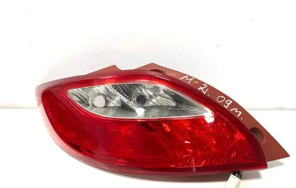 Mazda 2 Rear/tail lights D65151160 K2442
