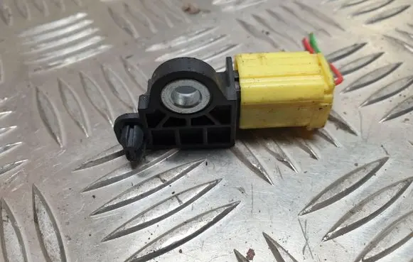 Nissan Qashqai Airbag deployment crash/impact sensor 988303RA0A