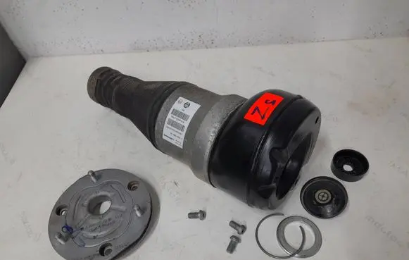 Mercedes-Benz S W222 Rear shock absorber/damper
