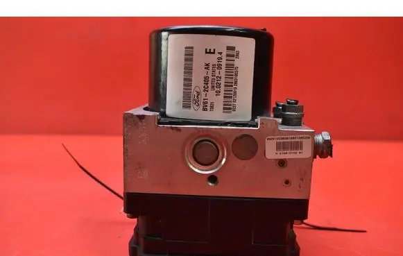 Ford Focus ABS Pump BV61-2C405-AK