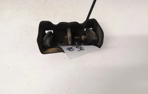 Mercedes-Benz A W168 Rear door lock loop/hook striker a1686930117