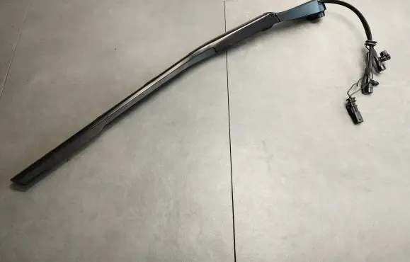 Audi A8 S8 D5 Front wiper blade arm 4N1955957