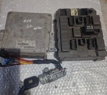 Peugeot 607 Engine ECU kit and lock set 0281010567 EDC15C2 9641188180