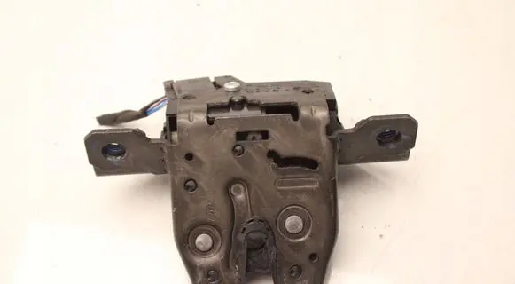 Opel Zafira C Tailgate/trunk/boot lock/catch/latch