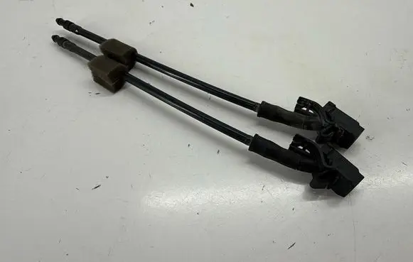 Chrysler Pacifica Windshield washer spray nozzle 68229316AA
