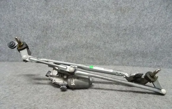 BMW X6 F16 Front wiper linkage and motor 7350336