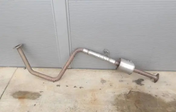 KIA Xceed Muffler/silencer J7C05304 28600