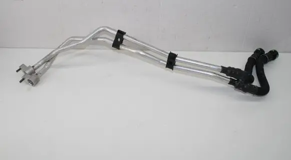 BMW XM Turbo turbocharger oiling pipe/hose 17228854982 8854982