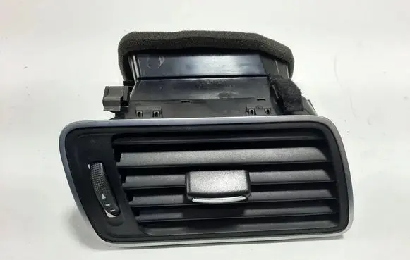 Volkswagen PASSAT B7 Dashboard air vent grill cover trim 3AB819702A