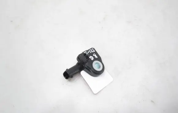 Volkswagen PASSAT B8 Airbag deployment crash/impact sensor 3Q0959351A 090218