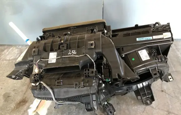 Toyota Avensis T270 Interior heater climate box assembly 8701002C51 MF4431703341 MF1173002101