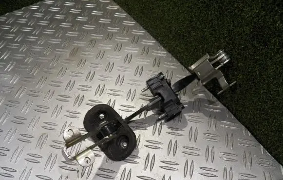 Peugeot Boxer Loading door check strap stopper ES72