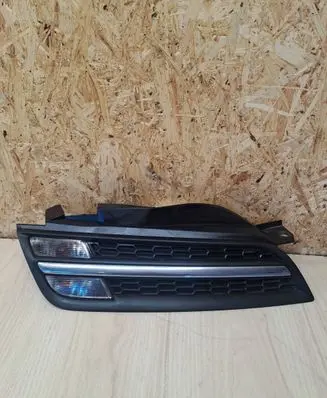 Nissan Micra Front indicator light 89036989 62320