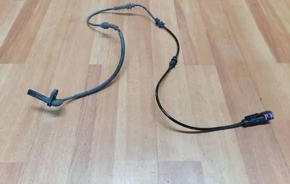 Opel Astra K ABS brake wheel speed sensor 39002171 42703444 10071157624