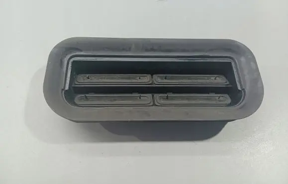 Volkswagen Phaeton Quarter panel pressure vent 3D0819466C