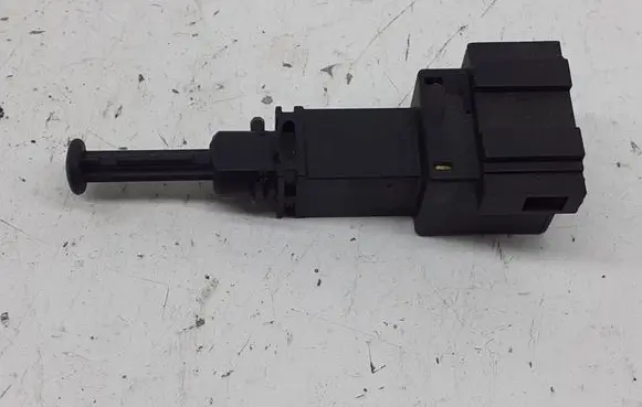 Volkswagen Golf IV Brake pedal sensor switch 109001 6900F10