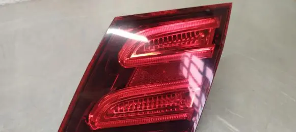 Mercedes-Benz E W212 Tailgate rear/tail lights