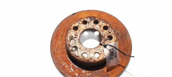 Volkswagen Caddy Rear brake disc neventiliuojamas