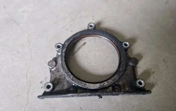 Mitsubishi L200 other engine part