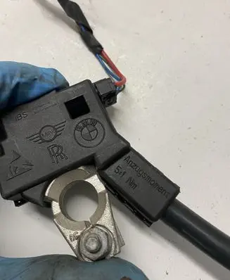 BMW 5 GT F07 Negative earth cable (battery) 9196872 6135919687201