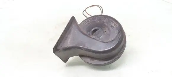Audi A4 S4 B5 8D Horn signal 0092018