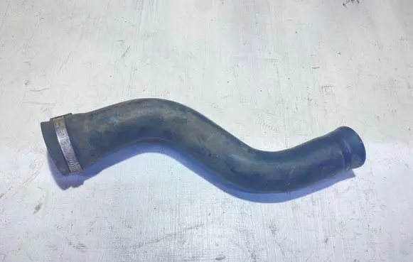 Land Rover Range Rover Sport L494 Engine coolant pipe/hose CPLA9047BC 1912120