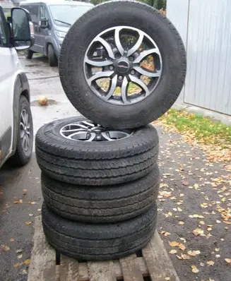 R16 alloy rim