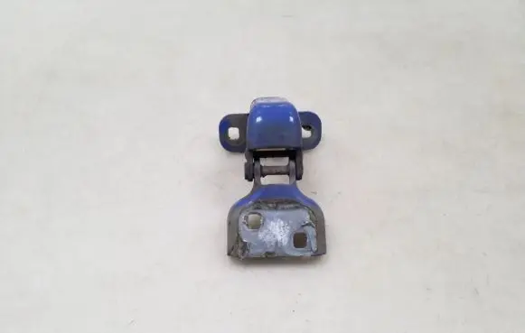 Nissan Primastar Front door lower hinge 311772H