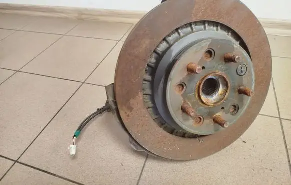 Lexus LS 460 - 600H Rear wheel hub