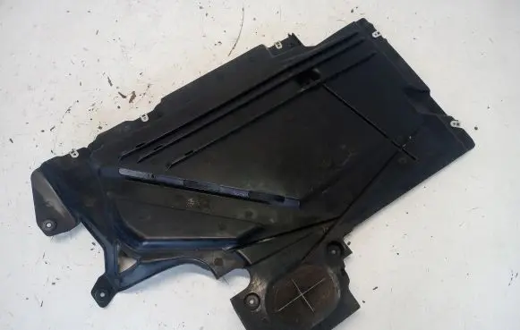 BMW 2 F46 Side bottom protection 7290807