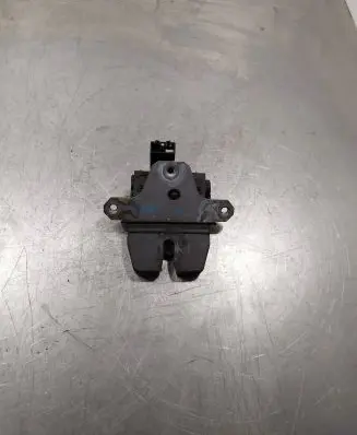 Tailgate/trunk/boot lock/catch/latch