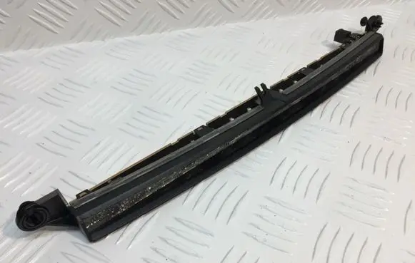 Mercedes-Benz C W203 Third/center stoplight A2038200456