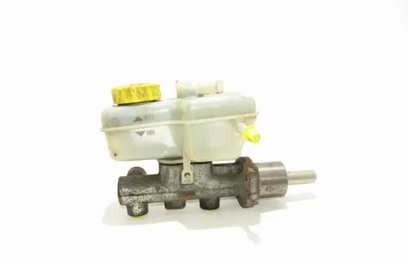 Skoda Fabia Mk1 (6Y) Master brake cylinder