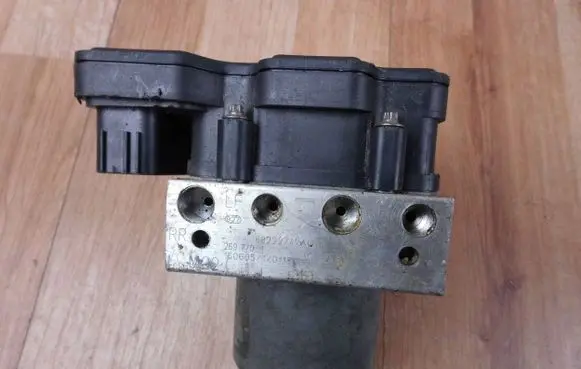 Chrysler Pacifica ABS Pump 68222747AG 0265257349
