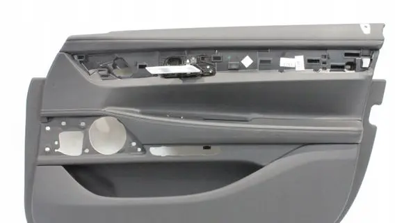 BMW 7 G11 G12 Front door card panel trim