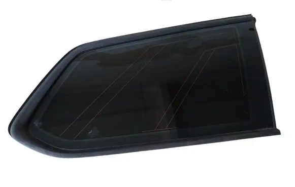 Volkswagen PASSAT B8 Rear side window 3G9845298