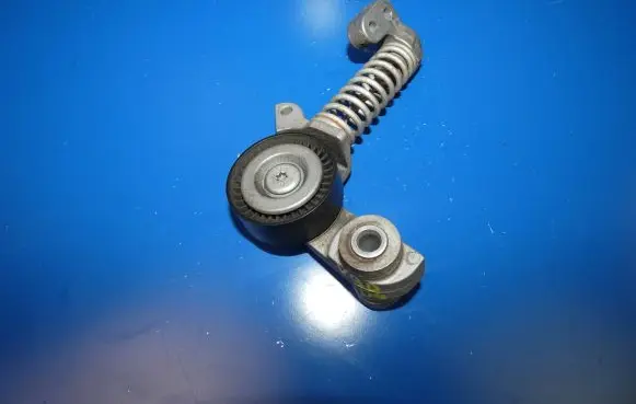 Volvo S90, V90 Timing belt tensioner 