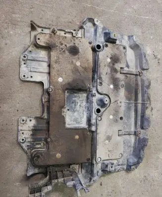 Lexus IS 220D-250-350 Engine splash shield/under tray 5144753010