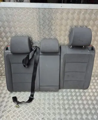 Volkswagen Golf V Rear seat 