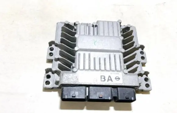 Nissan Qashqai Engine control unit/module 23710jd59c s180033107a