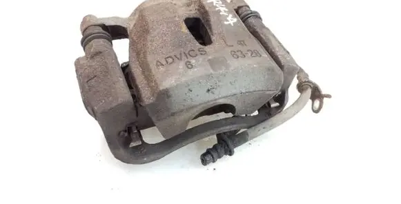 Toyota RAV 4 (XA30) Front brake caliper