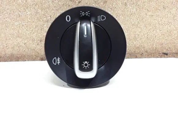 Volkswagen Golf VI Light switch 3C8941431B