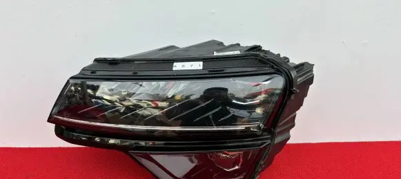 Skoda Karoq Headlight/headlamp 57B941015F