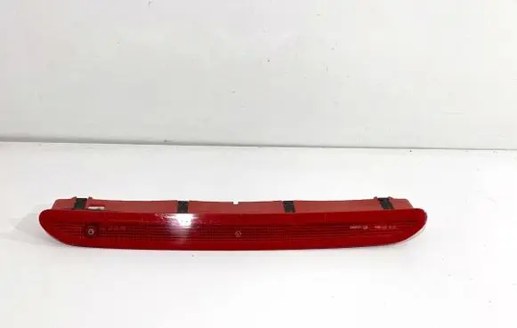 Volkswagen Tiguan Third/center stoplight 5K0945087D