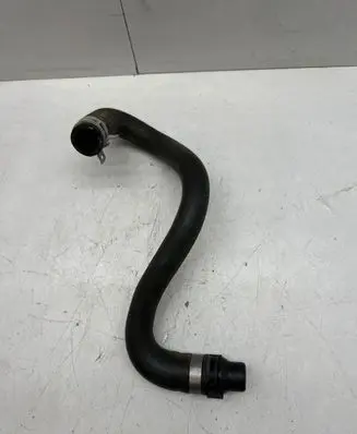 Volvo XC60 Engine coolant pipe/hose 32138761 AD6HC08720