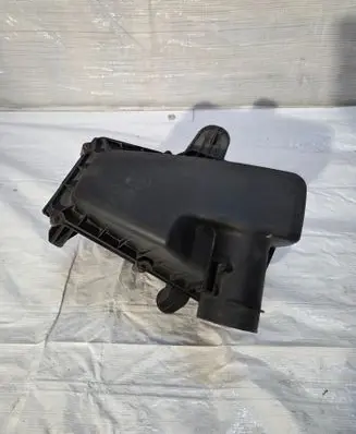 Ford Mondeo MK IV Air filter box 