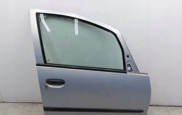 Mitsubishi Colt Front door 