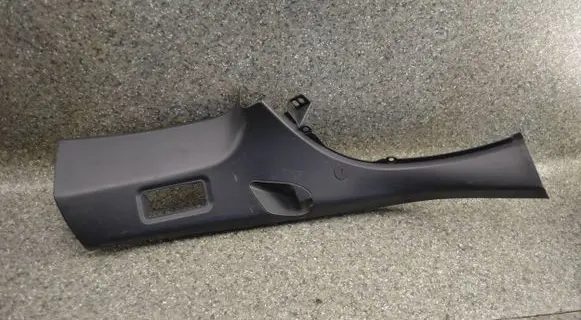 BMW 3 E46 (D)pillar trim (top) 8209013