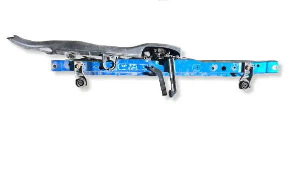 Toyota RAV 4 (XA40) Radiator support slam panel bracket 